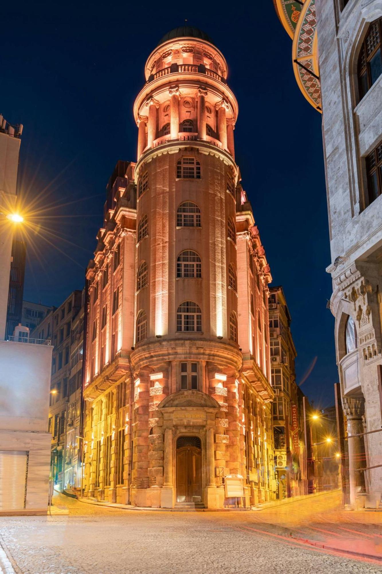 Orientbank Istanbul, Autograph Collection